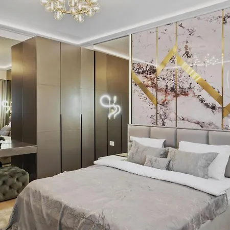 Two The Paradise Of Lights Apartment