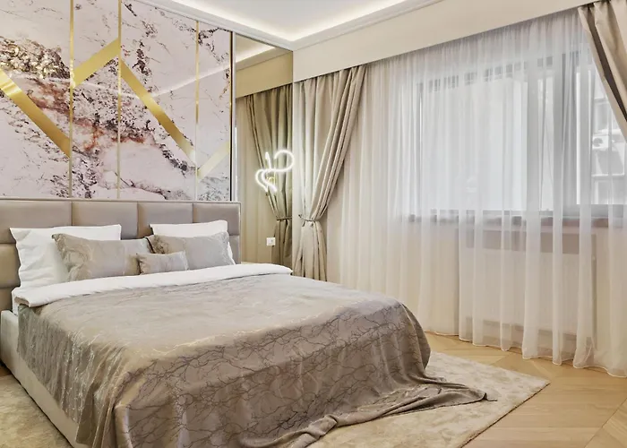 Two The Paradise Of Lights بوخارست