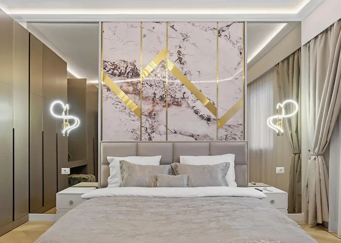 Two The Paradise Of Lights * بوخارست